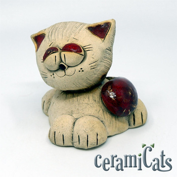 Figurka Siedzący Kot CeramiCats wiśniowy